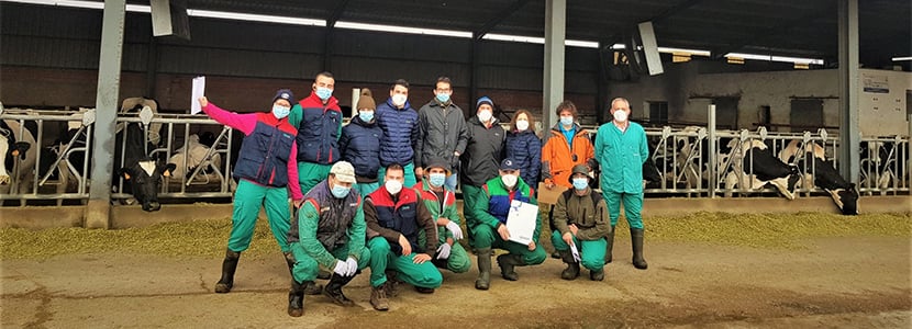 Cobadu actualiza su formación en Bienestar Animal en vacuno