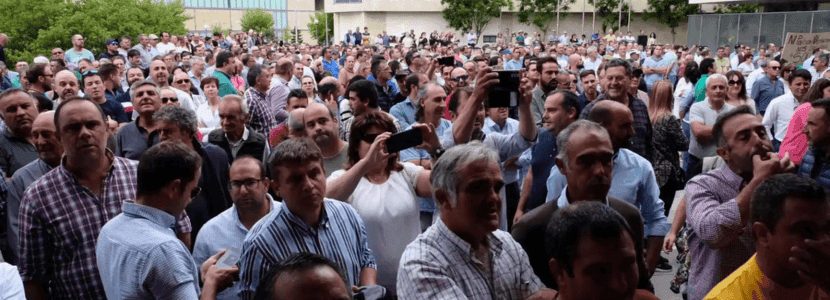 Manifestación de ganaderos frente a la Junta de Castilla y León en Salamanca