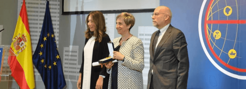 María Sánchez Ruiz, condecorada con la Medalla al Mérito en el Comercio 2023
