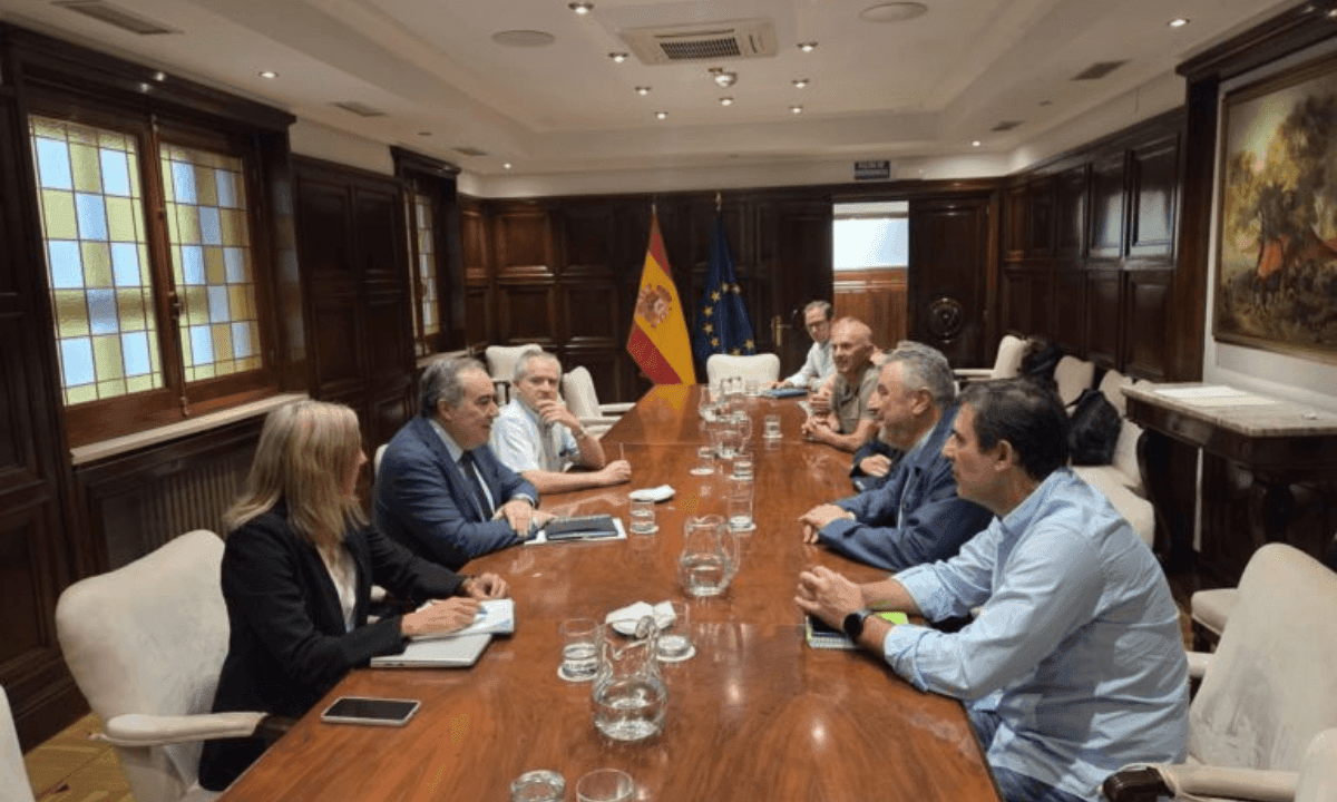 UPA reclama reactivar los envíos de vacuno a Marruecos